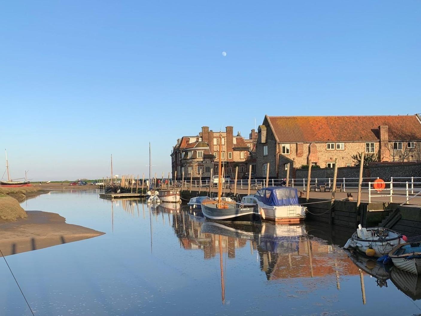 Saltkettle In Blakeney, Sleeping 12 In 5 Bedrooms 布莱克尼 外观 照片