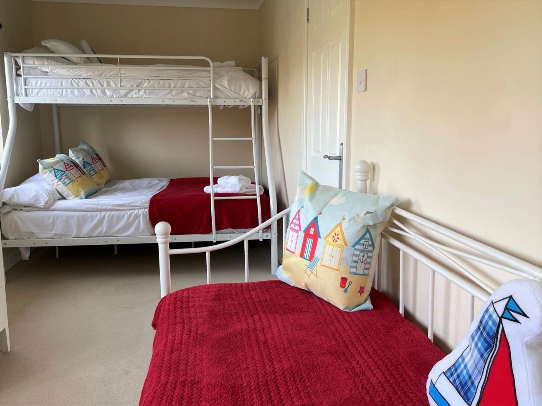 Saltkettle In Blakeney, Sleeping 12 In 5 Bedrooms 布莱克尼 外观 照片